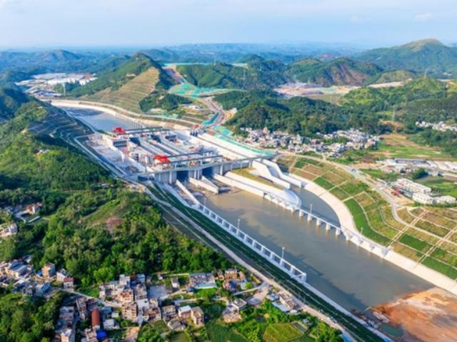 平陆运河还没正式通航，怎么整个中南半岛就先坐不住了？

平陆运河的建设临近收官，