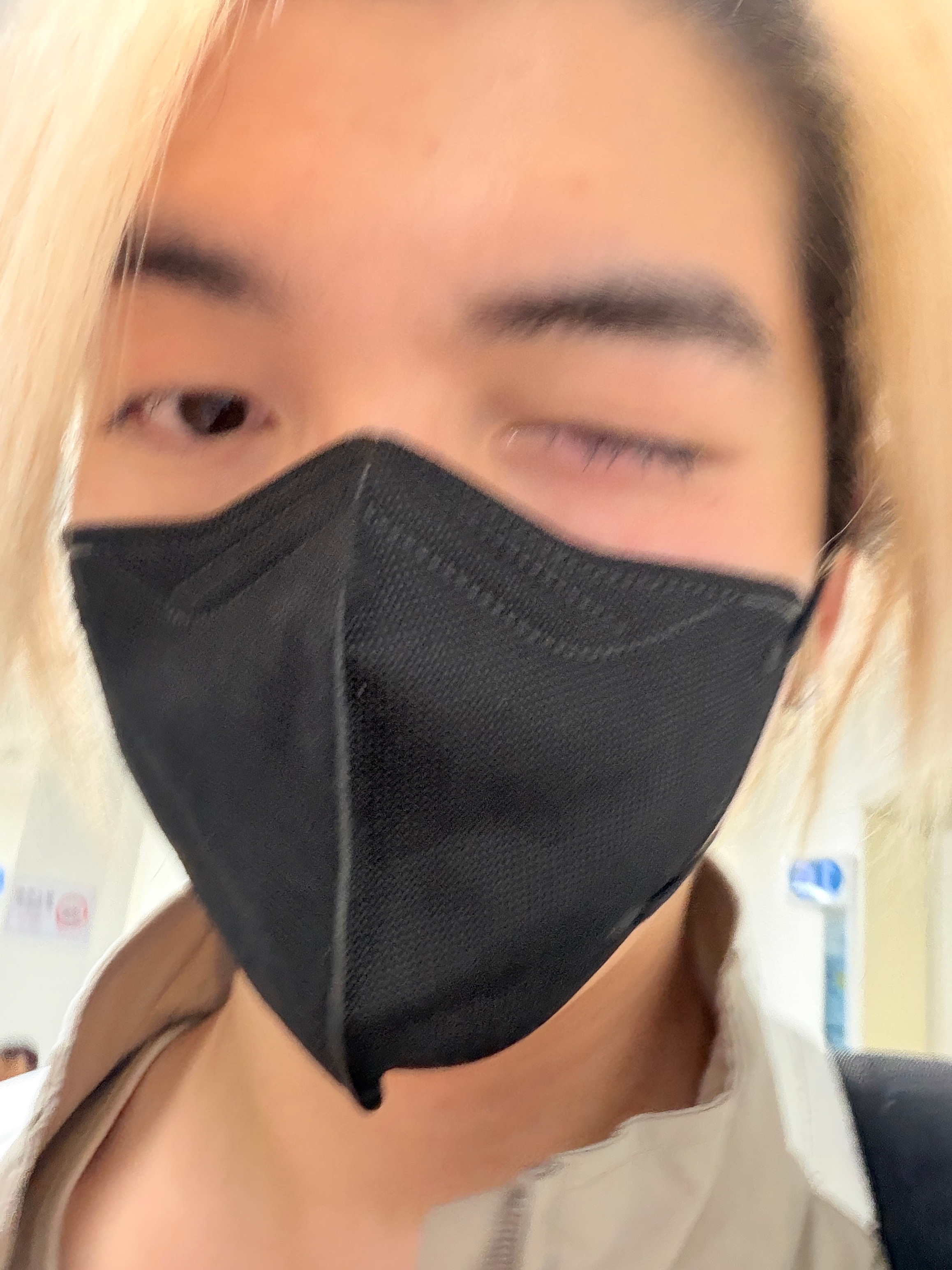 弄好了可以走了[来抱抱]医生说来的及时刚开始发炎不算严重 ​​​