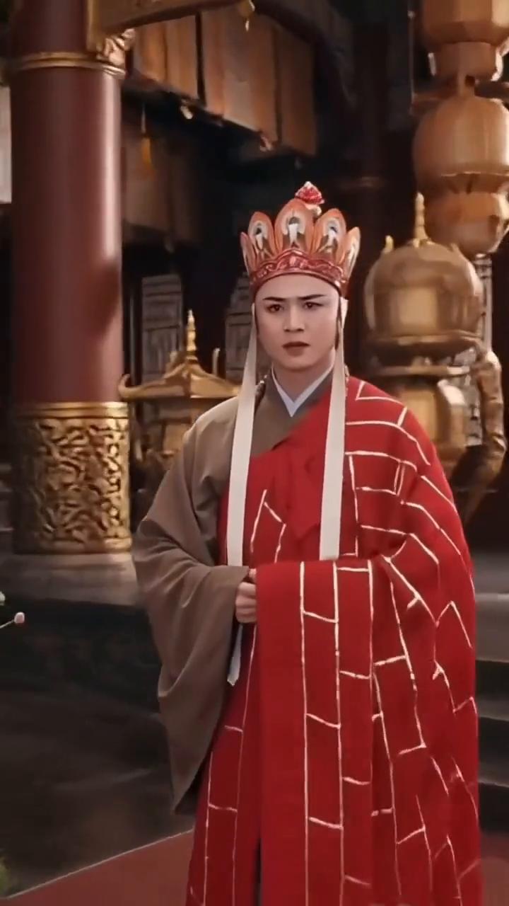 心若无物，何惧这红尘万丈。只愿这满园春色，能留住远行人的脚步。