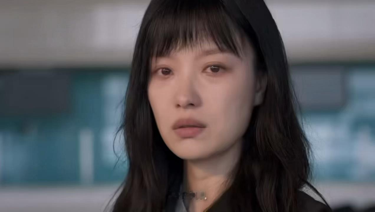 倪妮一滴泪，天上一颗星倪妮这段眼睛都哭肿了