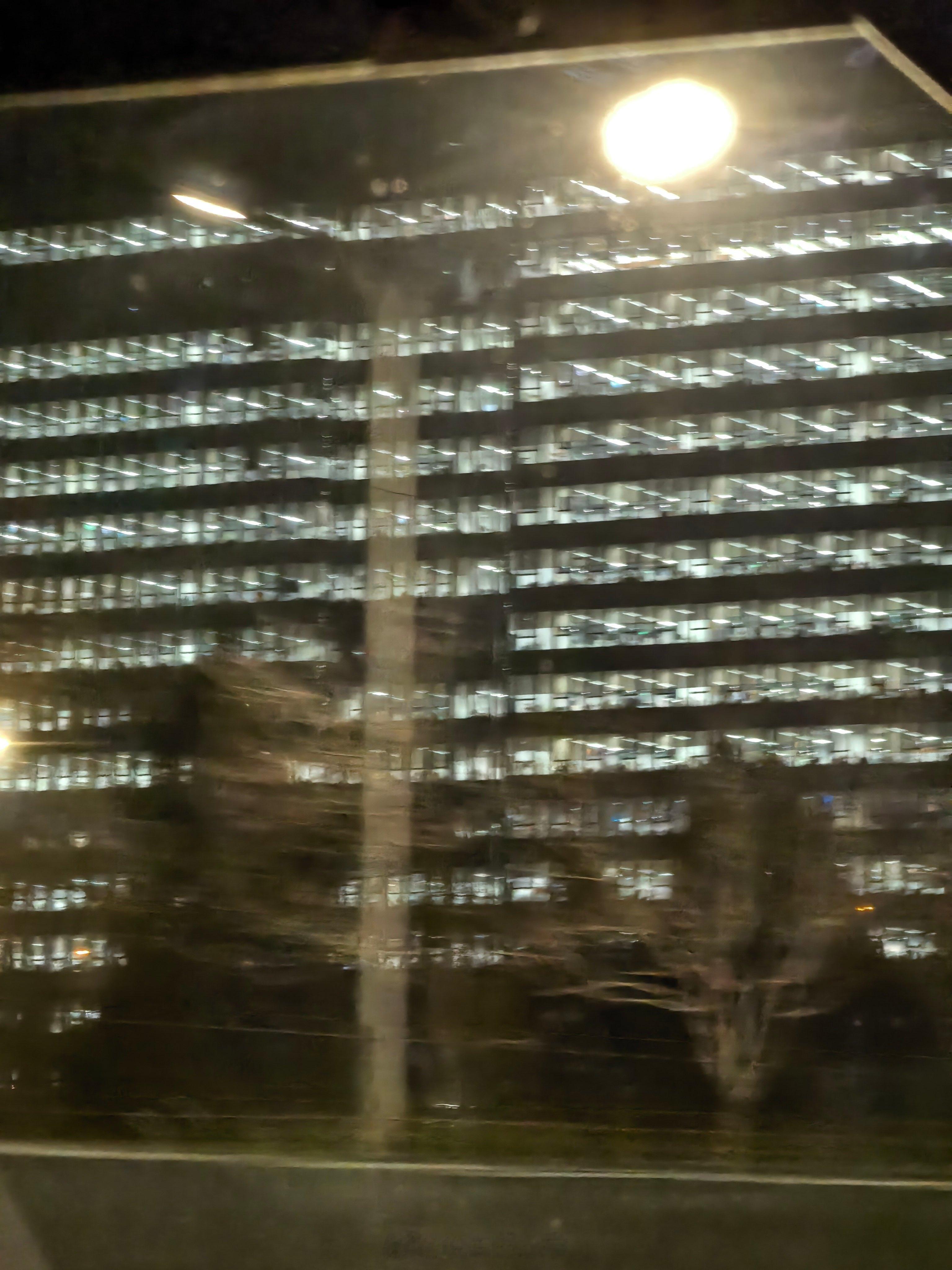 字节为啥能跳动，快过年了，你看看 