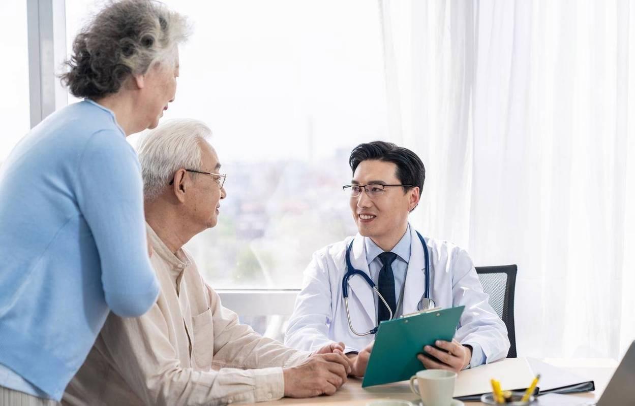 男性开始衰老的标志：1小、2慢、3少，若没有，说明还年轻

随着年龄的增长，身体