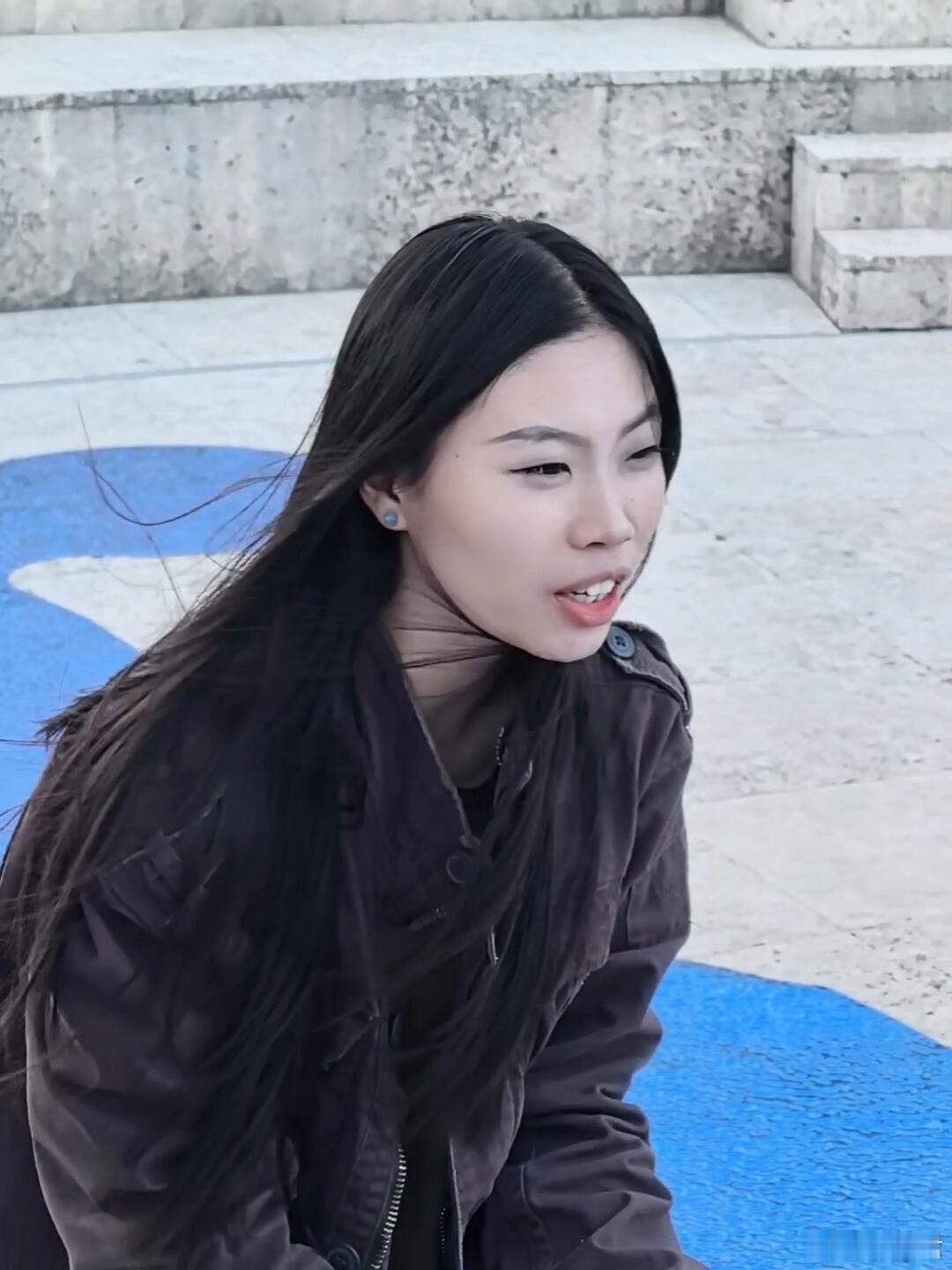 怎么会有人的童年创伤是李宗盛混油皮这个梗让我狂笑之后又觉得蛮心酸的，成年人总习惯