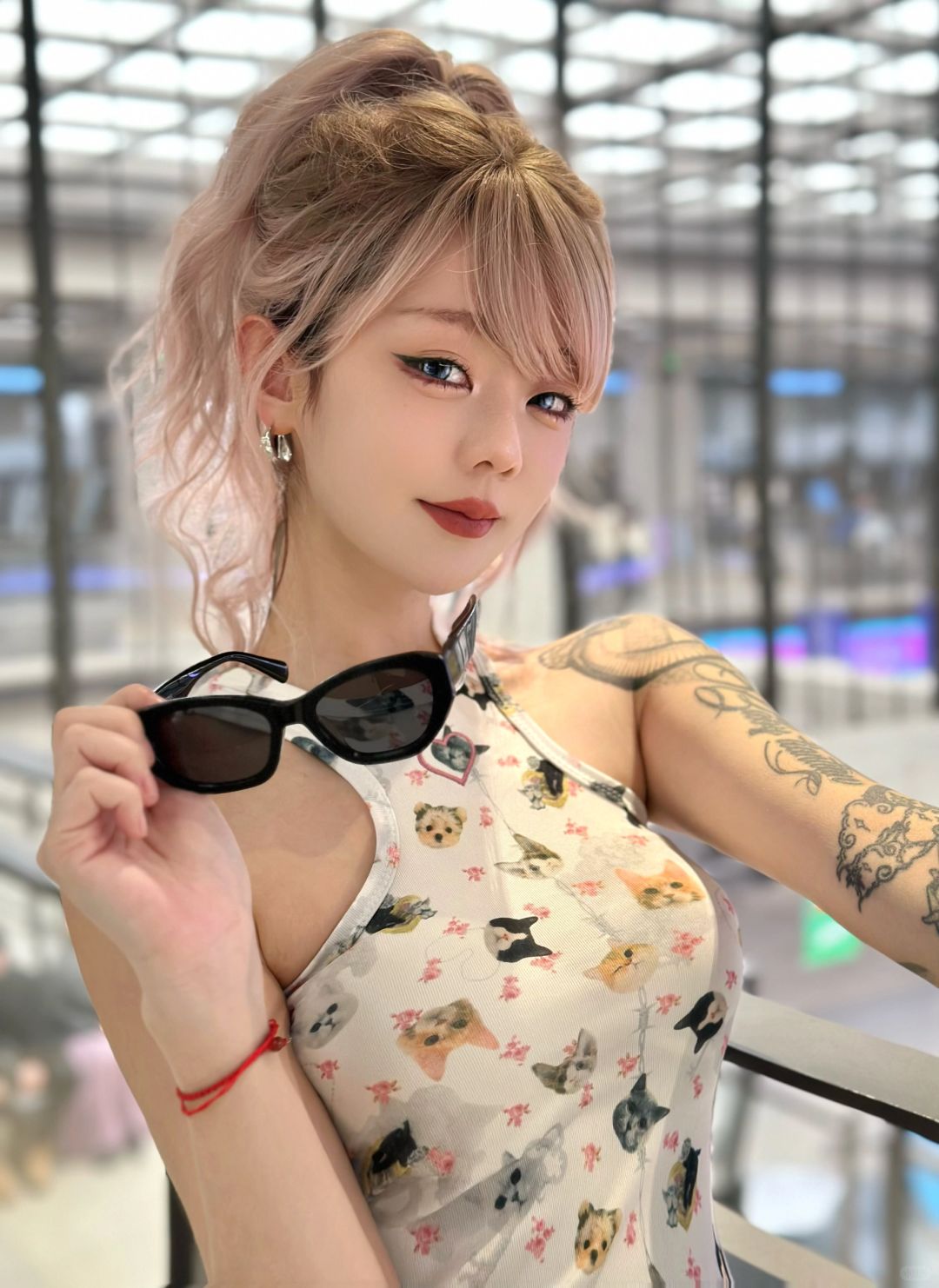 不是 你姬小满啊～可甜可酷可温柔🕶️