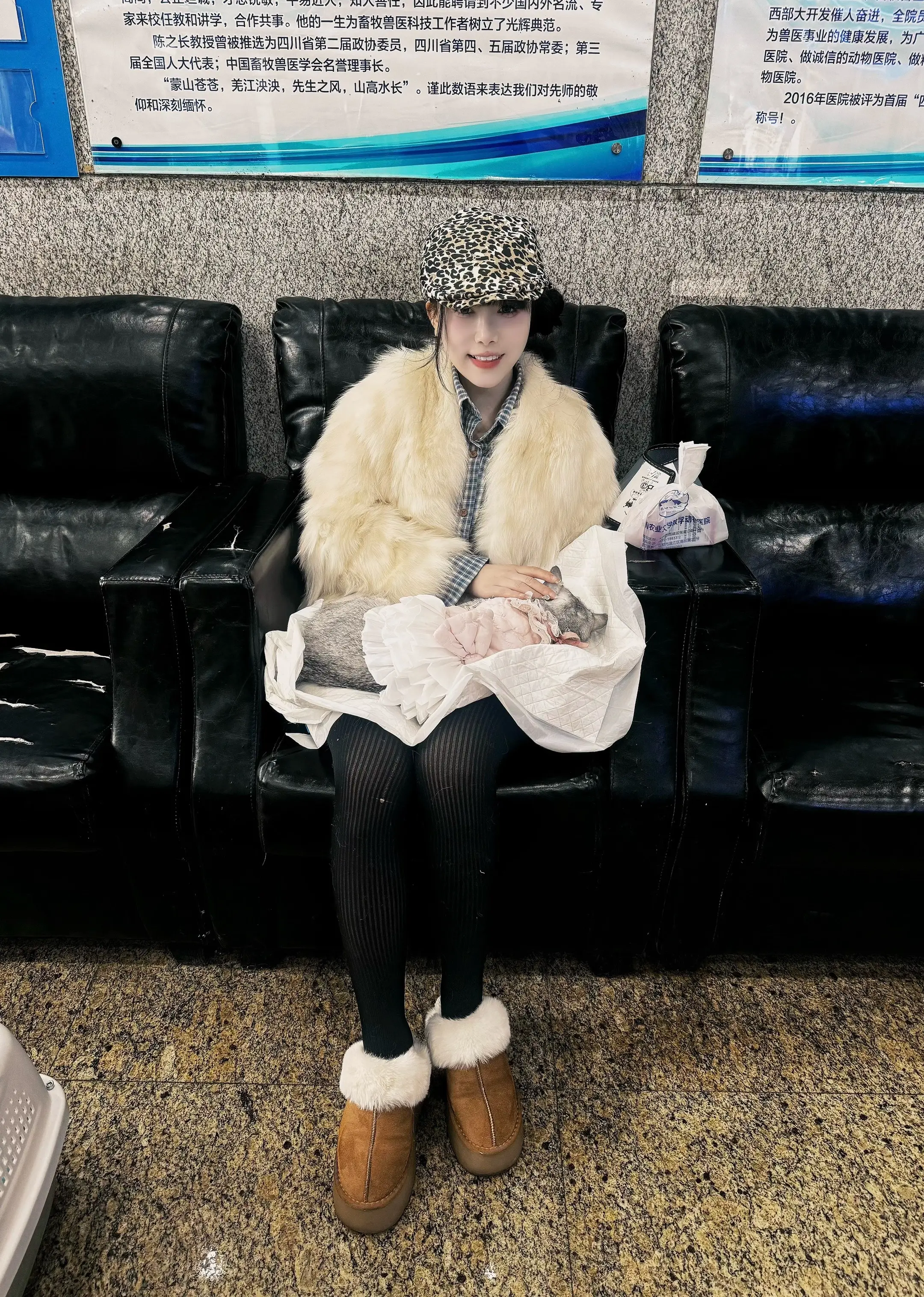 只是把你当成小时候的自己养一遍  🔥