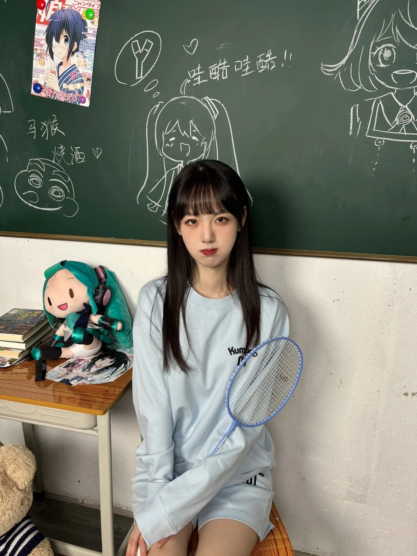 小男女孩。