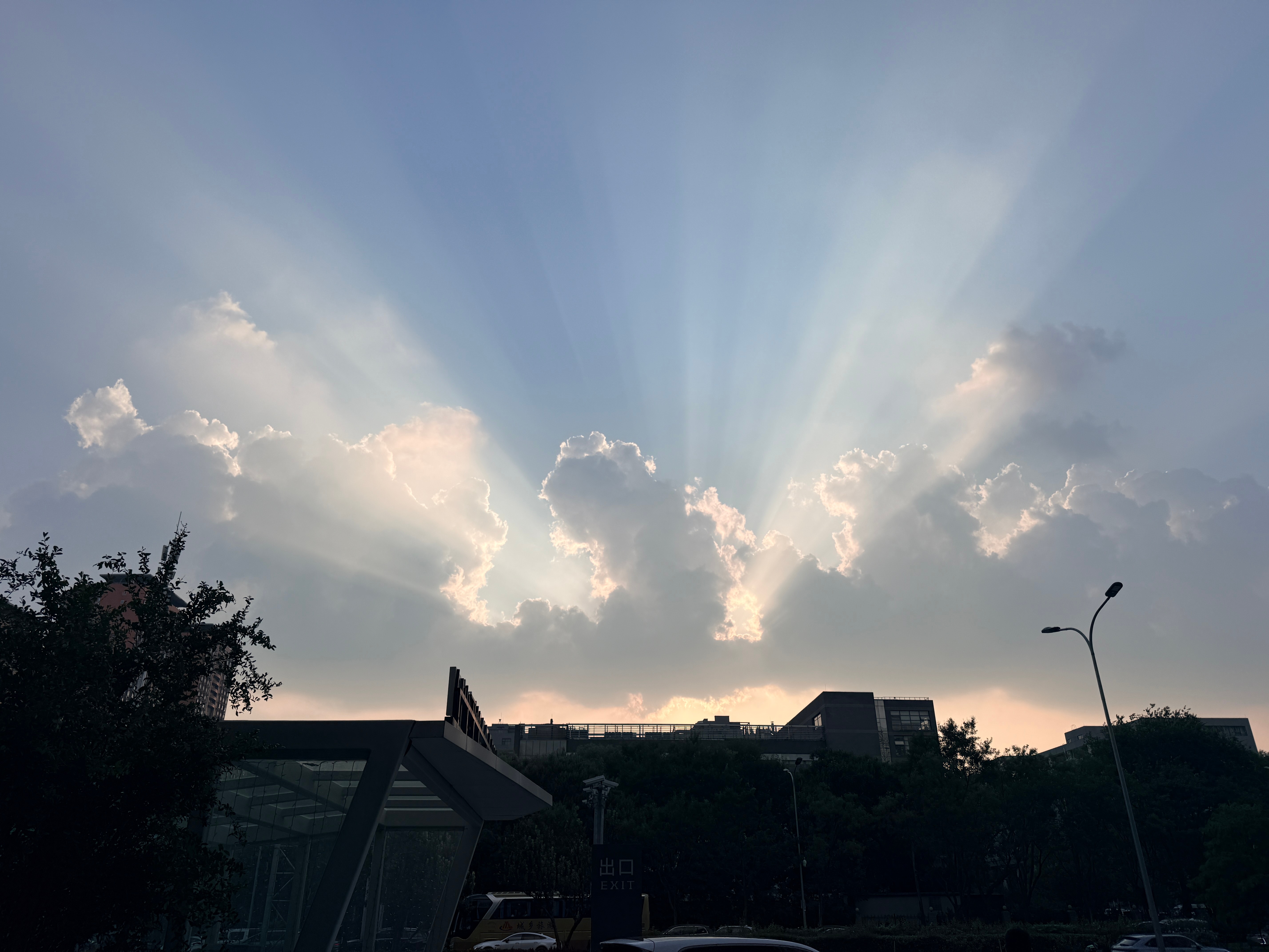 达美乐效应 