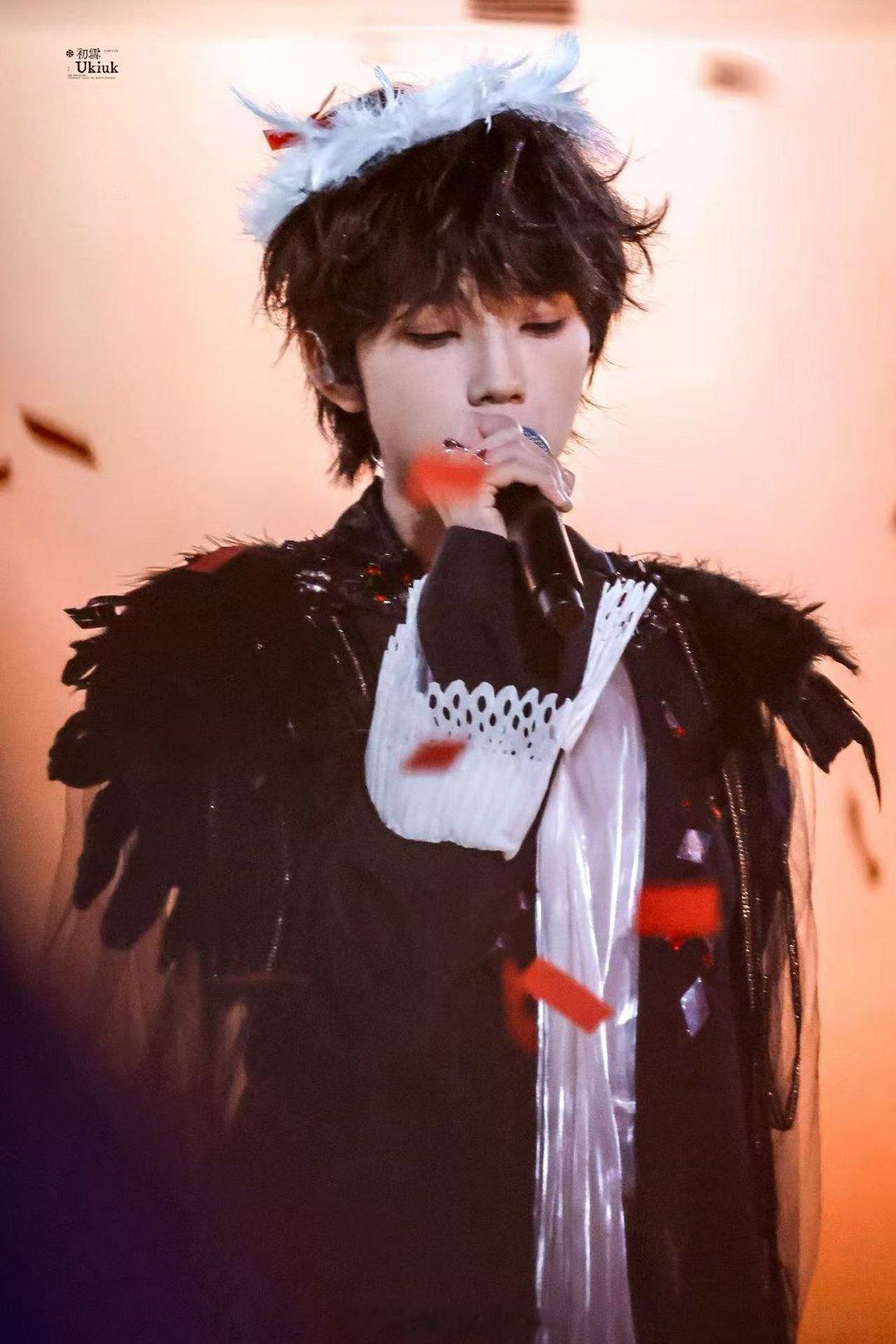 老撸这个袖子像包苹果的那个泡沫网 