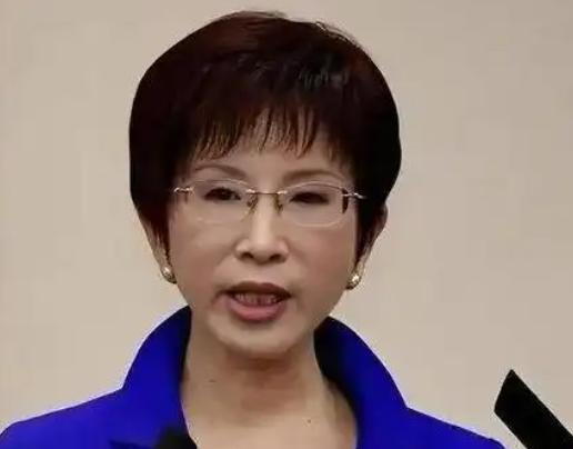 针对两岸统一，洪秀柱也太让人失望了！说白了，洪秀柱居然建议两岸先签一个“和平协议