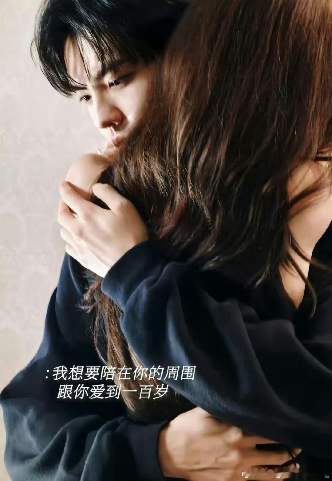 深情眼第八集这吻戏也太会了吧！玉兰花开时弟弟被姐姐拿捏得死死的😏从唇部特写到闭