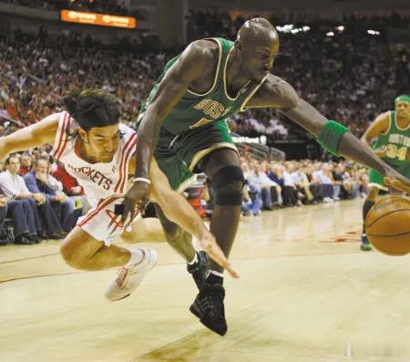 我都差点忘了，终结连胜这一块，凯尔特人似乎还是有点传统的。NBA凯尔特人