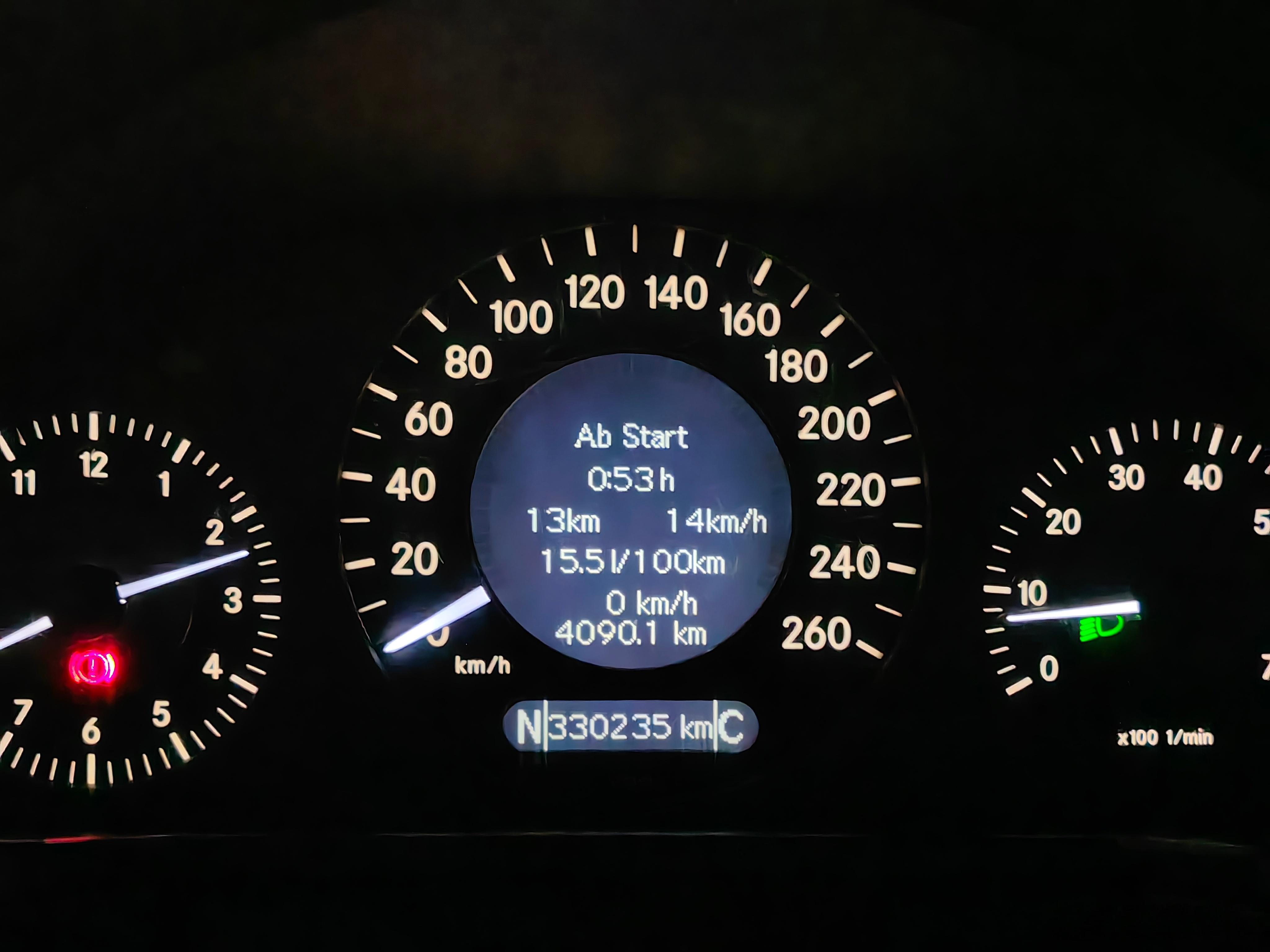 从单位到家用时53分钟13公里均速14kph油耗15.5L/100km真就是一下