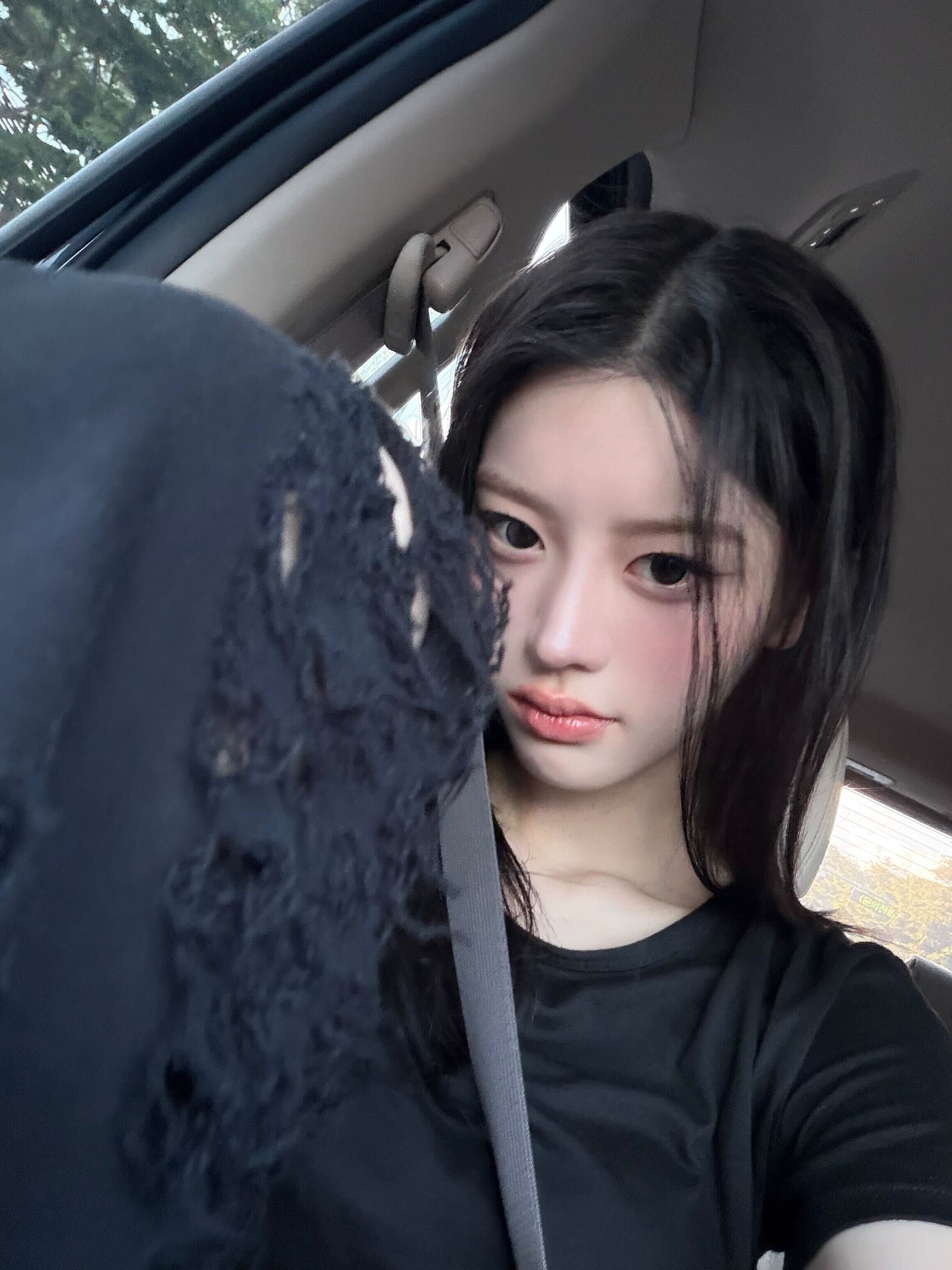 🐰💬🖤