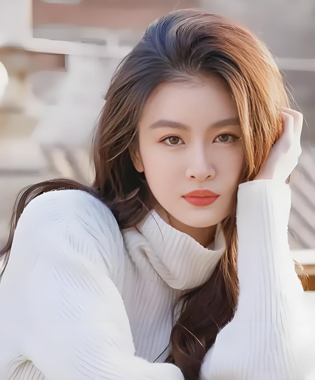 《重器》里那个面馆老板娘一出来，我眼睛就亮了！演了16年戏，这张脸你绝对见过，可