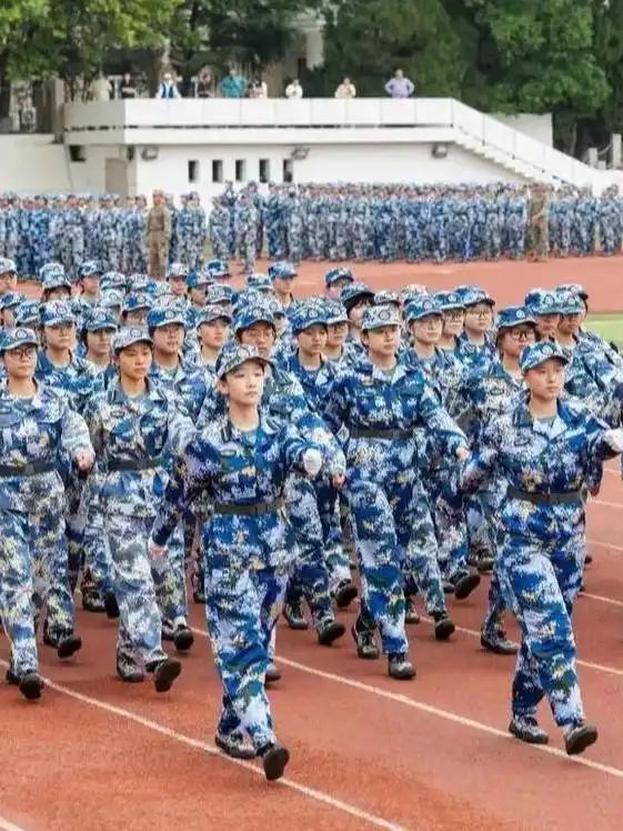 越来越多高分考生放弃985选警校
👮🏻‍♀️👮🏻‍♂️
今年高考志愿填报