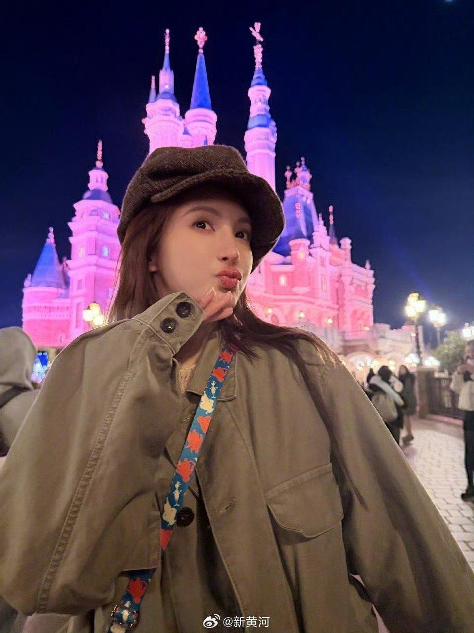 金晨肇事逃逸被罚1500元这个处罚力度d确实有点难以服众，顶包驾驶证都不用计分的