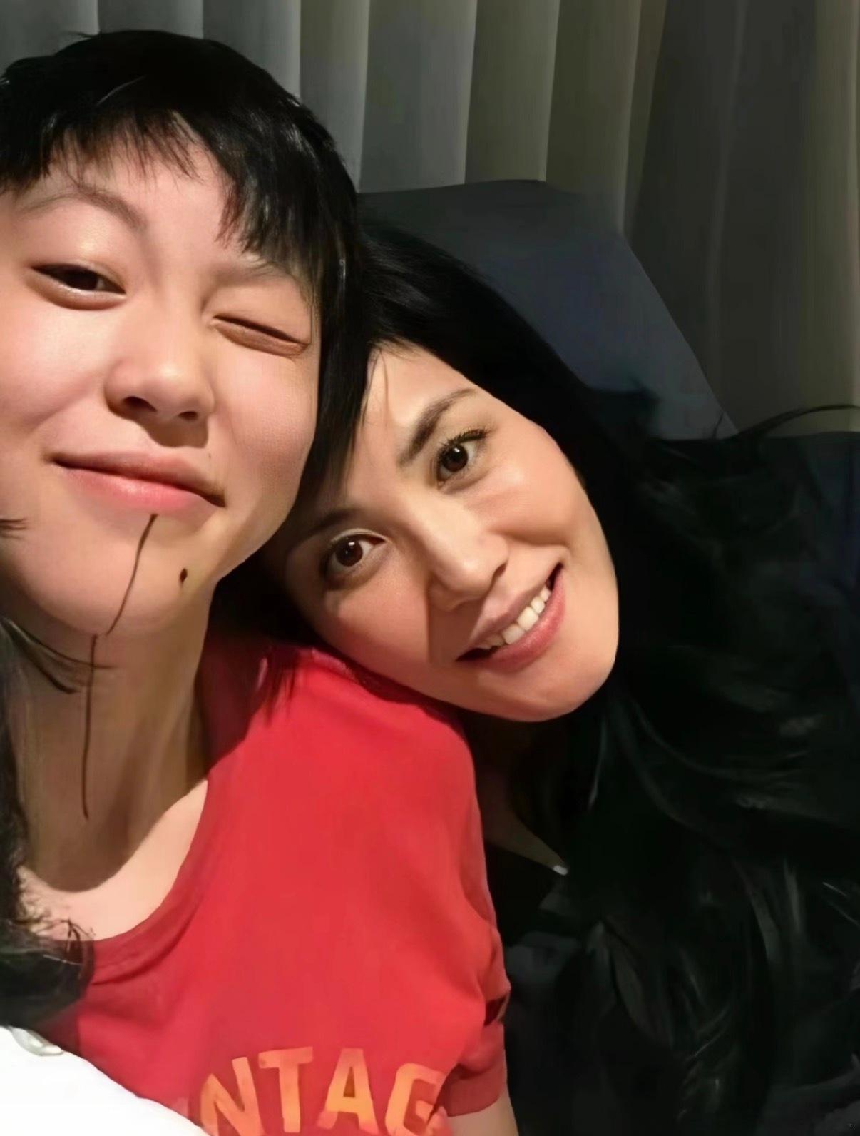 窦靖童那英我和我大姨一起跨年湖南跨年第五波阵容湖南卫视跨年演唱会 看到这个组合直