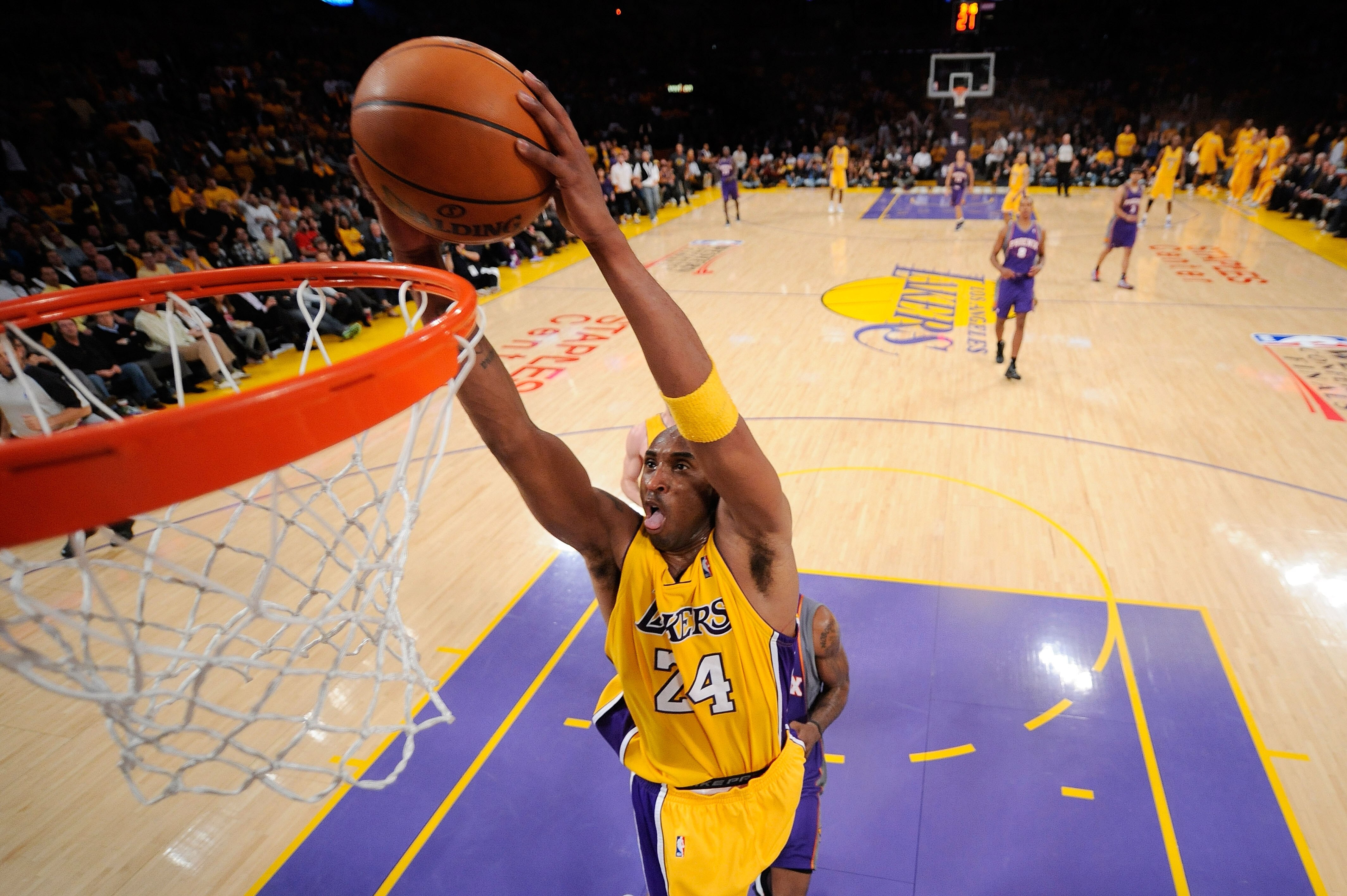 Kobe Bryant  DUNK 右