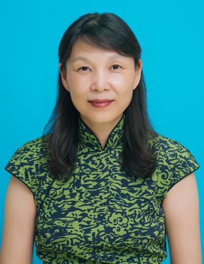 杜建英想靠私生子逼宫？难！


宗庆后生前很少谈起家事，
把精力都放在了经营娃哈