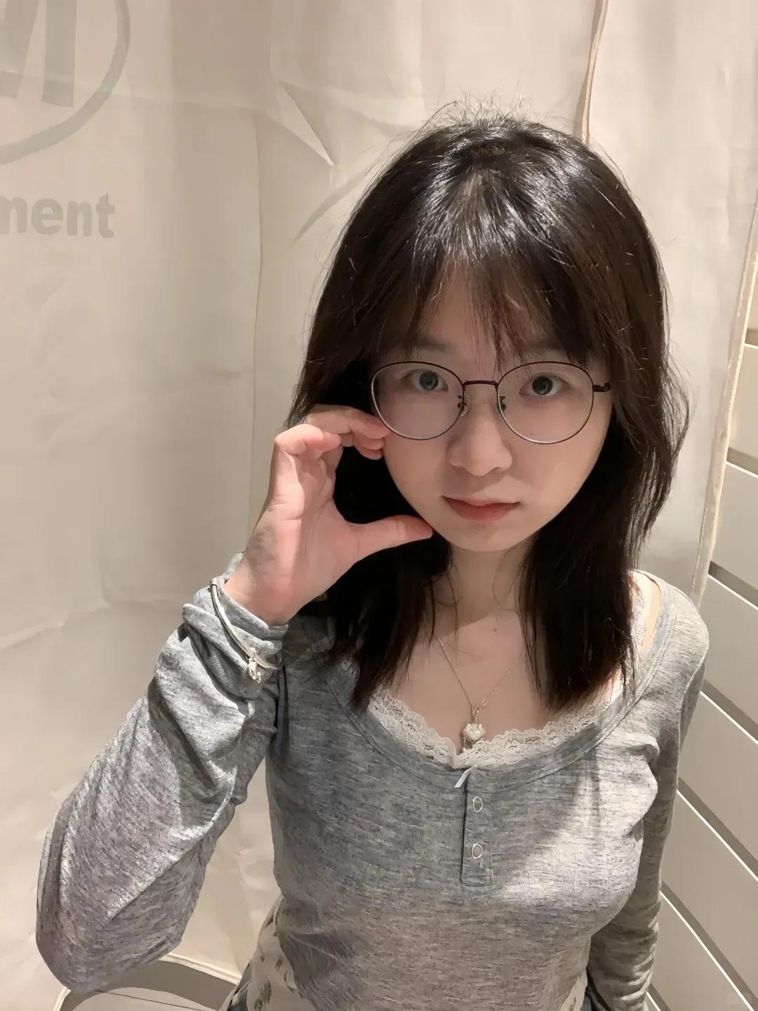 如果她让你上交全部的工资，你愿意吗