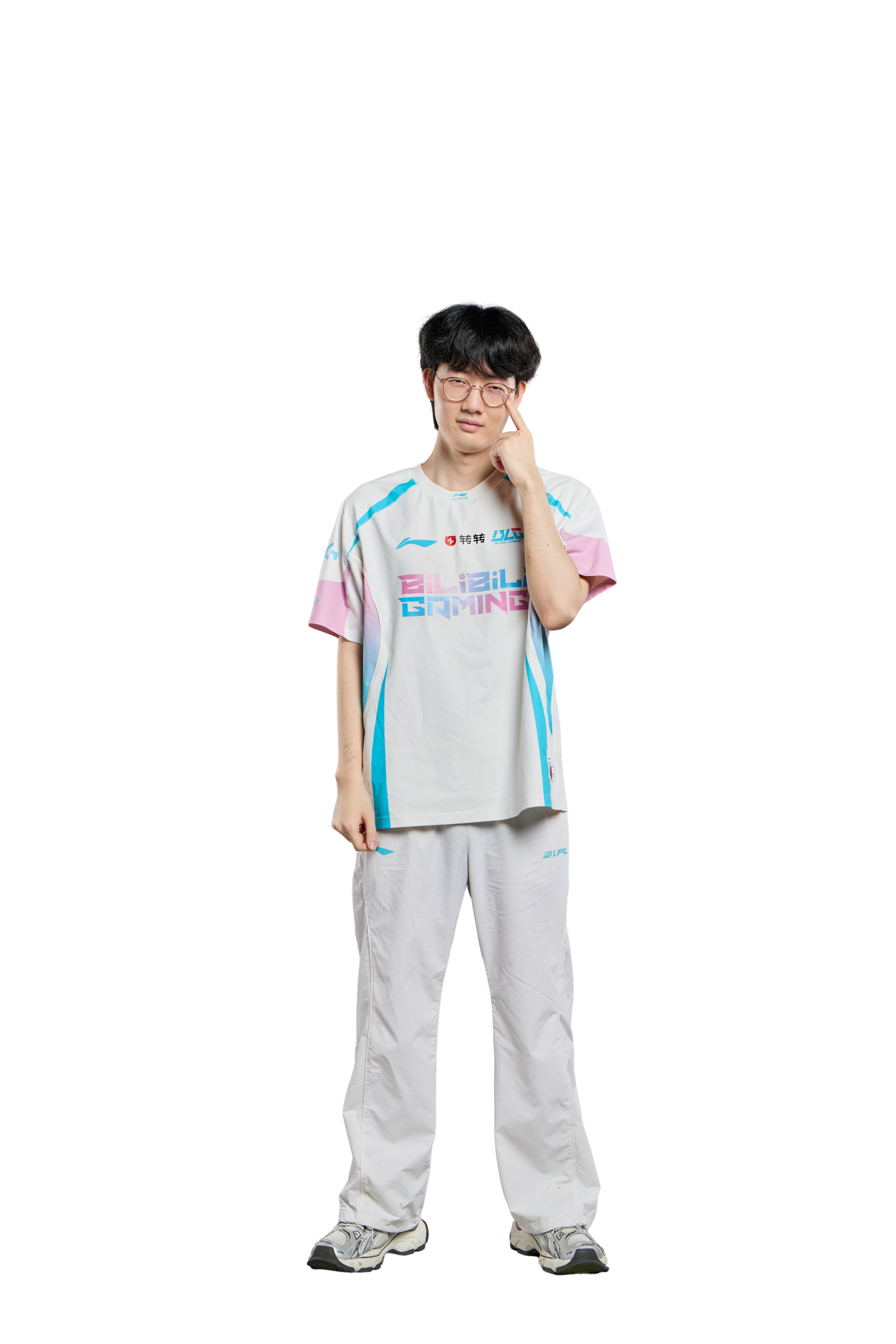 原来家馍也拍了这个pose 卧槽好萌啊 