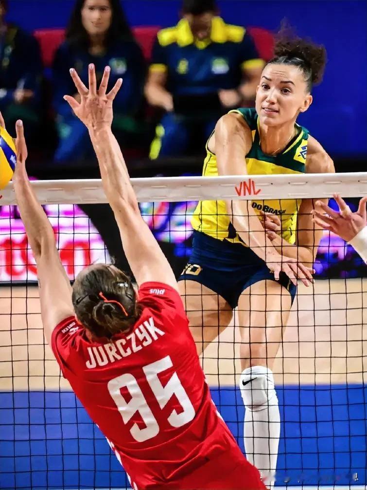 2024世界女排联赛6月13日赛程、直播预告:
⌚11:00(CCTV5+)
(