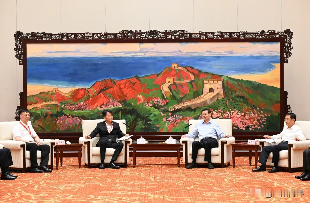 上市公司投资考察团到访沈阳
一百家企业
对沈阳投资环境
充满信心
期盼未来更美好