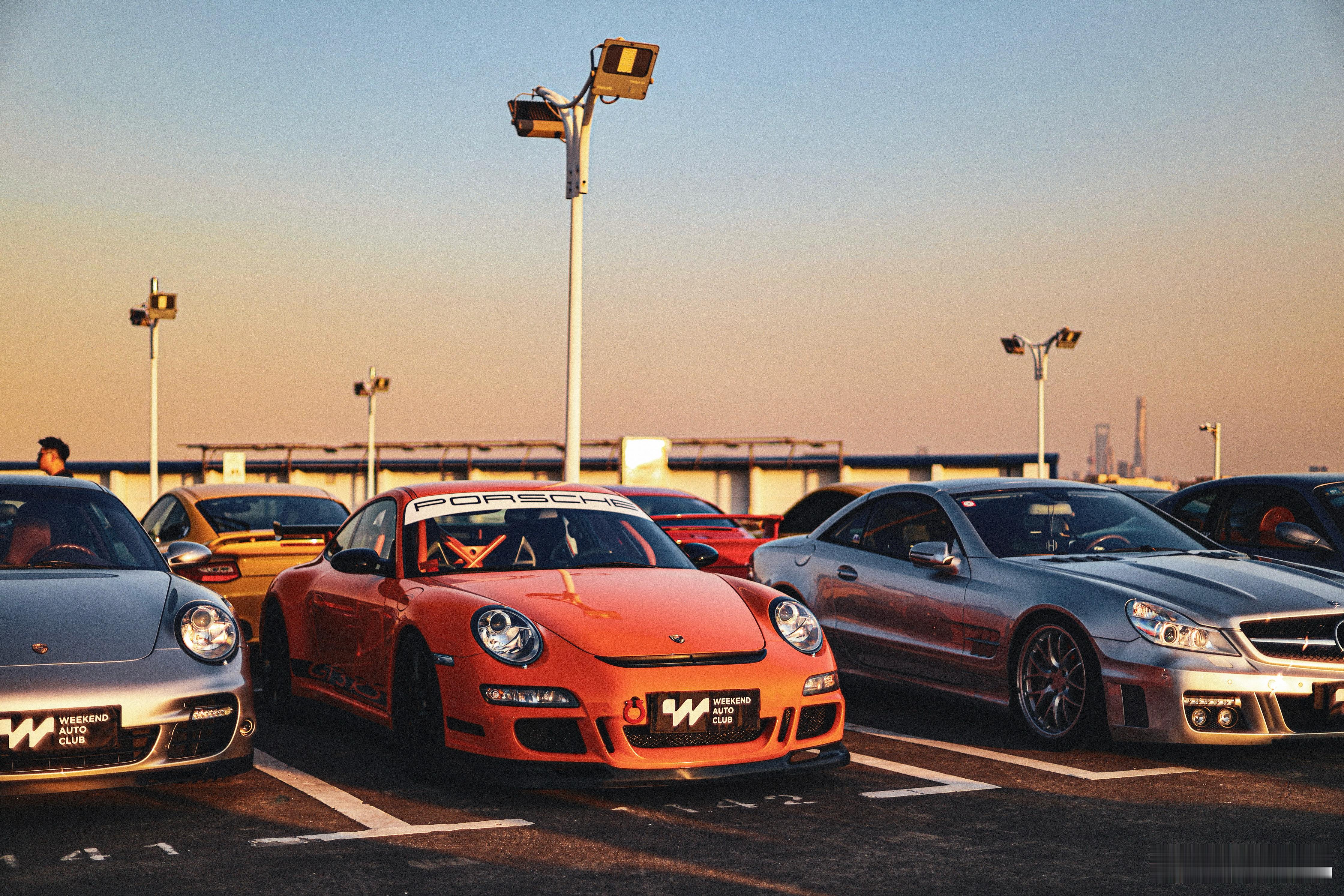上海宜家天台日落🌅WeekendAutoClub选的地方很有feel，的997