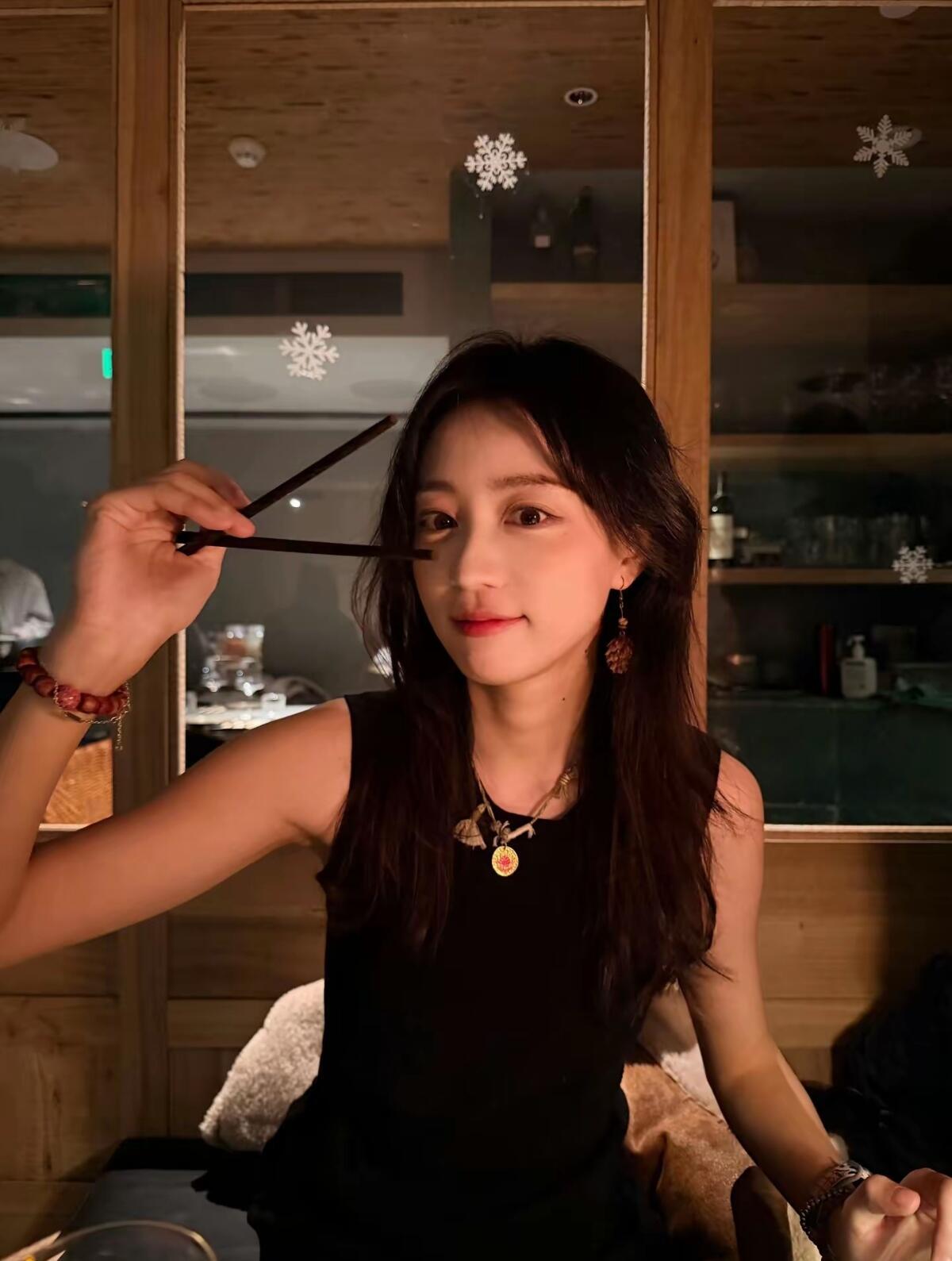 黄婷婷自曝跟朋友冷战不会低头黄婷婷的性格真的很圈粉。和朋友冷战，不是自己的错就不