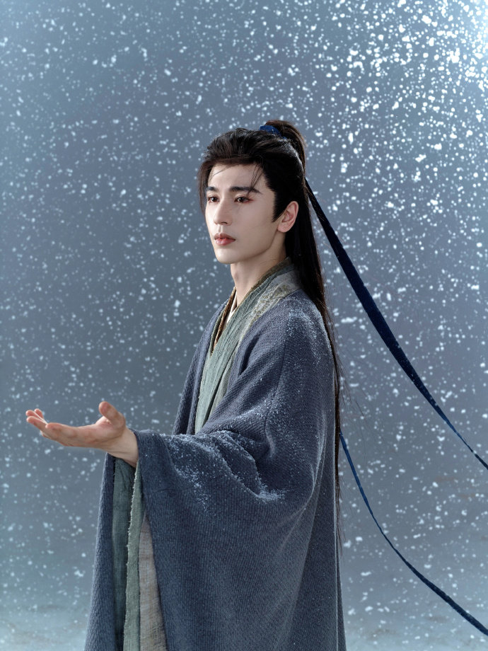 爱奇艺3月推荐  爱奇艺3月待播剧综《逐玉》开播后我连刷三集！剧情节奏紧凑，张凌