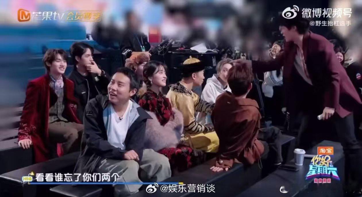 好六开场舞果然名不虚传！夏之光张颜齐复刻舞台不敢睁眼，徐志胜沈月尬舞汗流浃背，杨