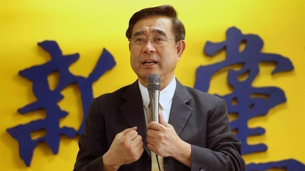 硬核学历显初心！吴成典：工科精英的家国情怀，深耕统一路
 
新党主席吴成典的学历