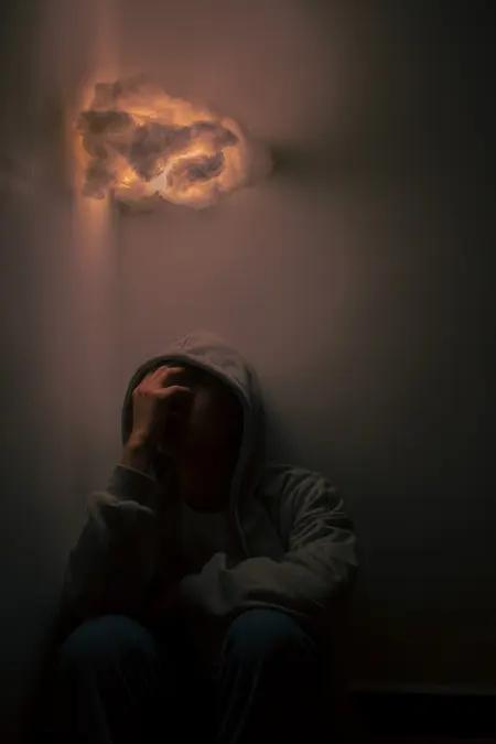 不少人夸赞天天做家务的男人温柔靠谱，可在我看来，整日围着灶台打转，天天扫地洗衣收
