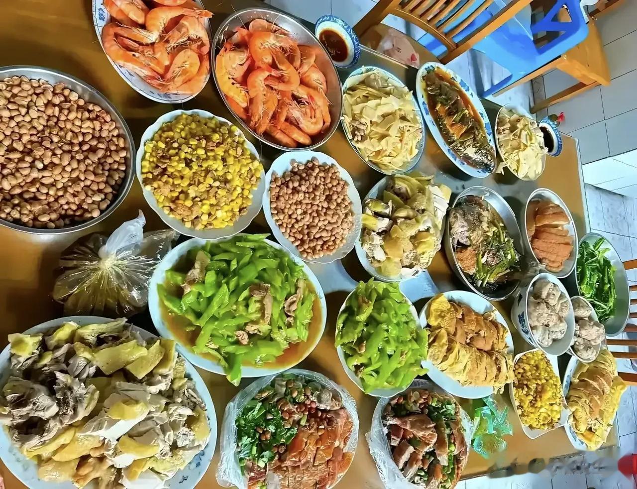 看看这一桌，最有可能是哪里的菜呢???