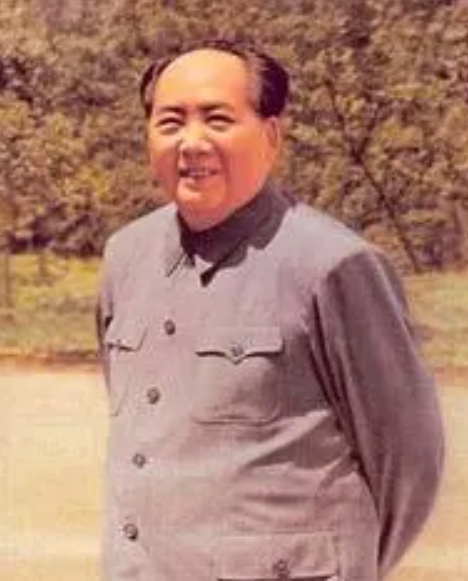 1959年，主席花费12万美金从国外买回一堆假文物，可他非但不后悔，反而说这是一
