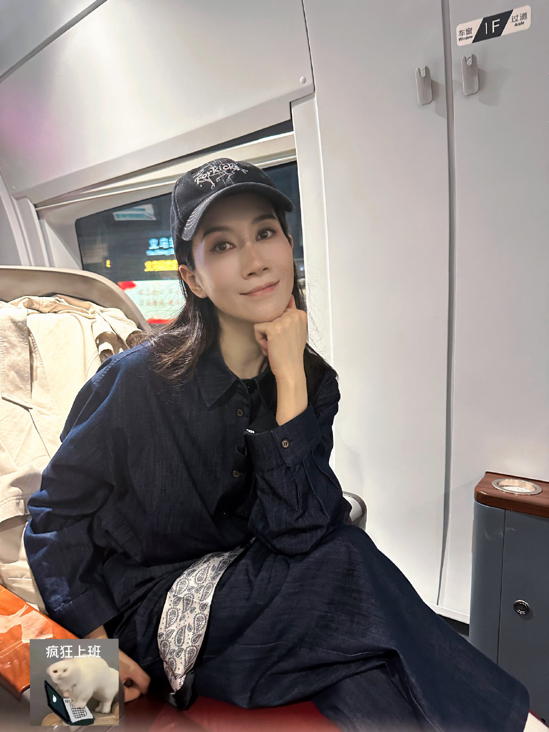 温峥嵘浪姐vlog看完直接 respect！姐姐们半夜练舞，逆袭剧本稳了乘风20