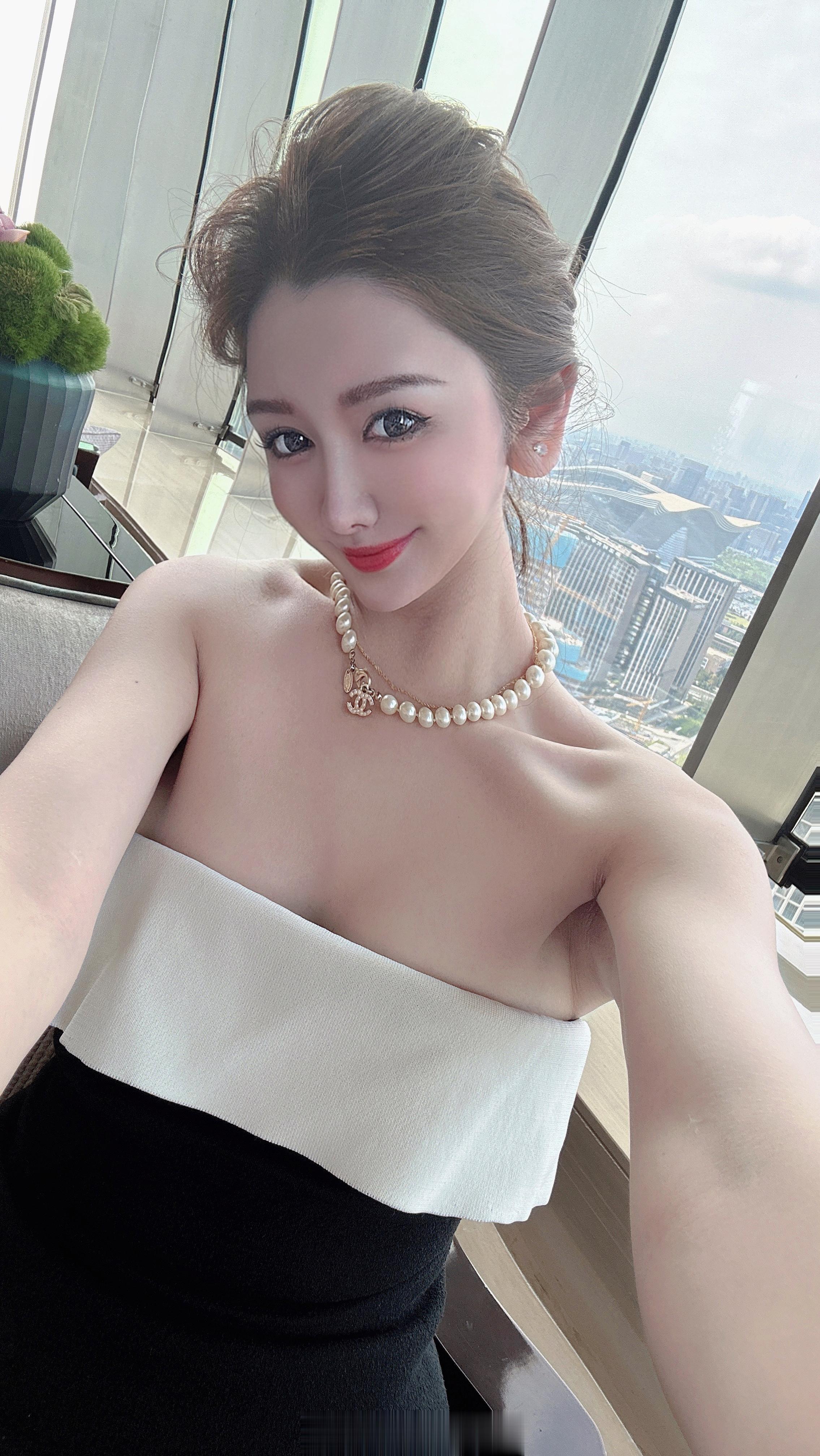 白成一道光～ ​​​