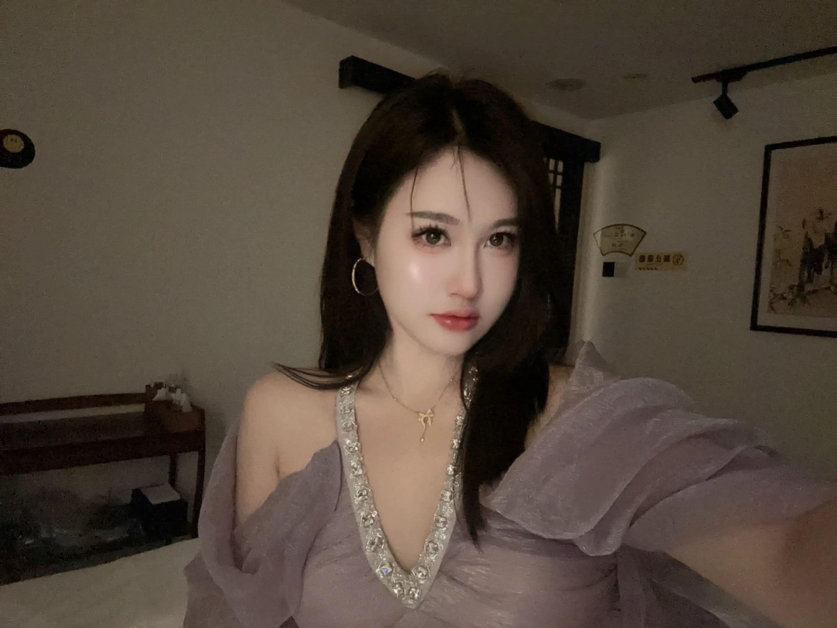 今天喷的是风油精 非常符合我又疯又油又神经
