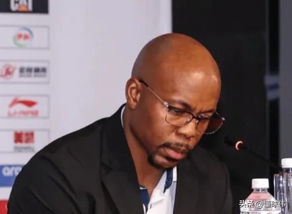 教练之间的肯定！米切尔谈乌戈：

“我觉得乌戈教练的执教非常有水平。”

“他将