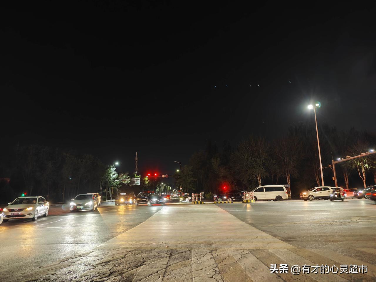 跑步，是治愈自我的最好方式

     坚持跑步很久了，我领悟了很多人生哲理。麦