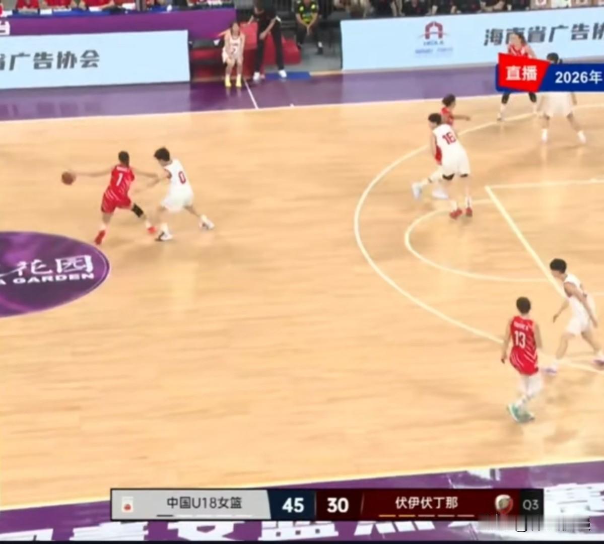 热身赛U18中国女篮狂胜塞尔维亚伏伊伏丁那俱乐部队。U18中国女篮热身赛今天晚上