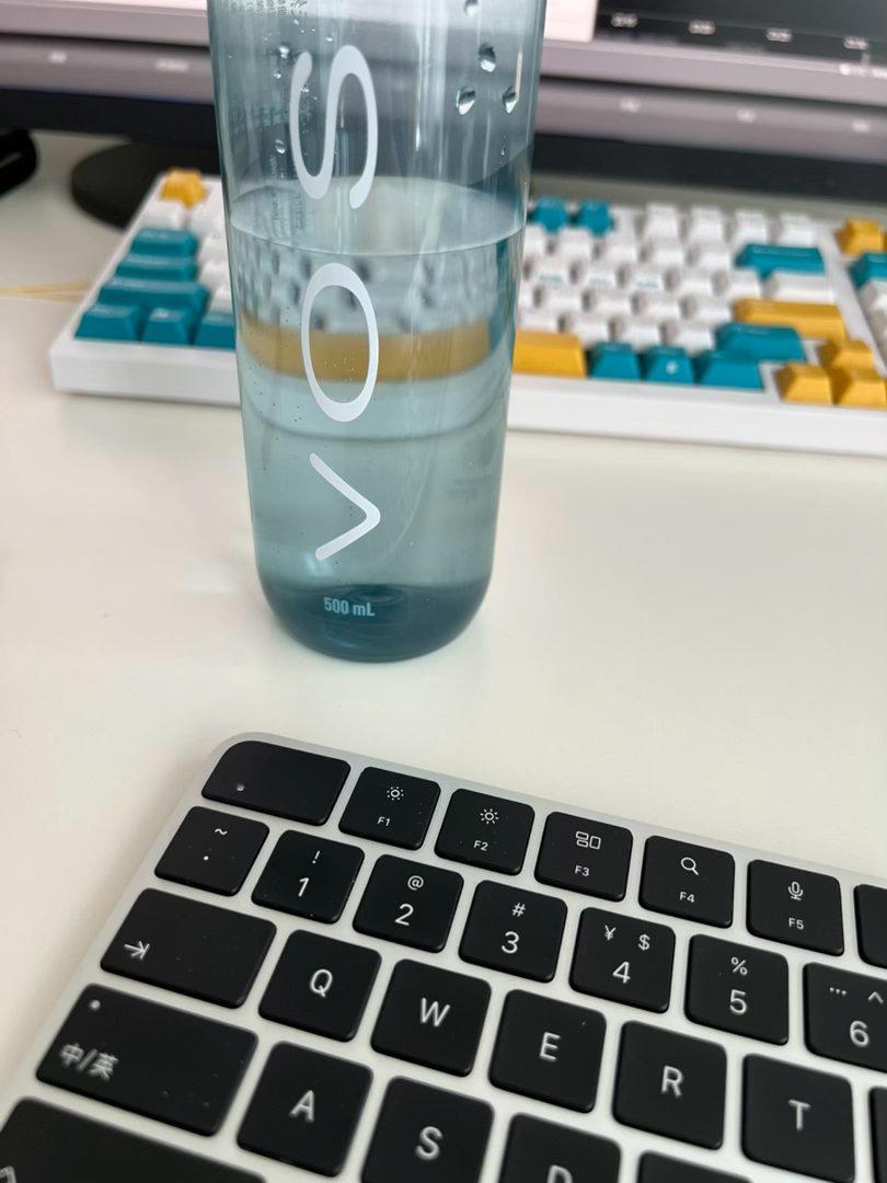 这个水口感一般！和斐济比起来有太大的差距。我也问为什么在我家喝了这么差？回答：冰