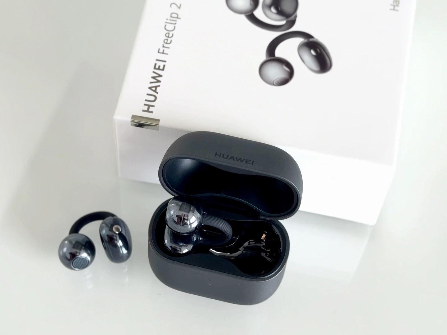 刹那开箱「华为FreeClip 2」[点赞] ​​​