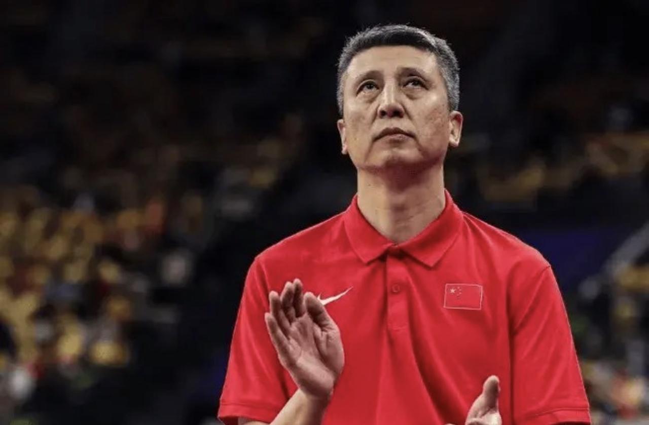 男篮 2 连败：一个原因虽然很“扎心”，但必须接受！

这个原因就是：中国男篮方