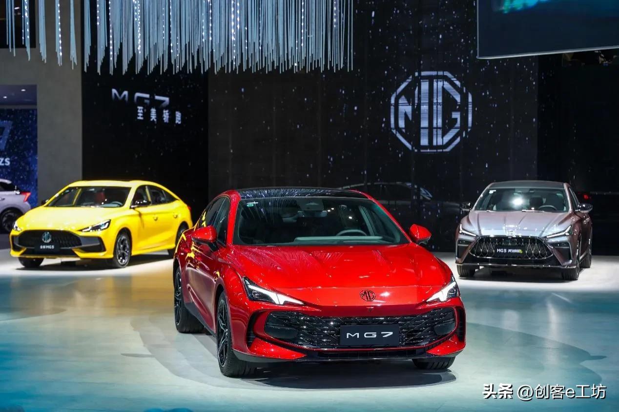 #MG成为国内第一个百年汽车品牌# #MG纯电跑车穿越欧亚大陆# #MG纯电车从