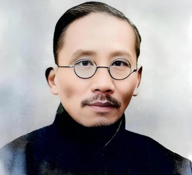 1922年，北大校长蔡元培出资1000华币邀请爱因斯坦来华。然而，爱因斯坦却对酬