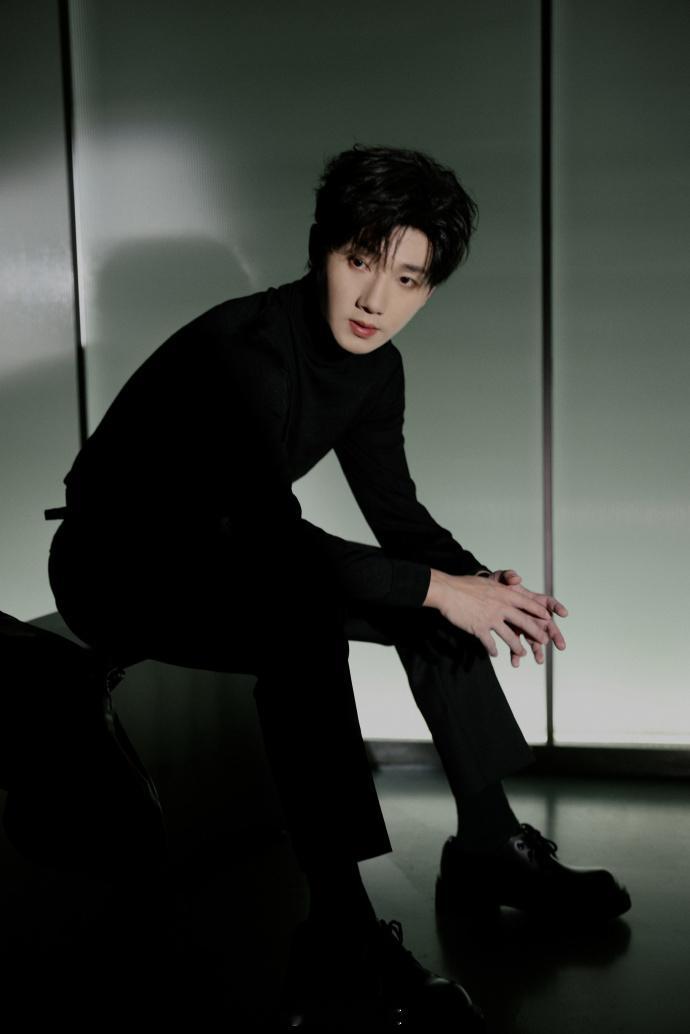 #蒋敦豪allblack大片##蒋敦豪黑色皮衣look# 蒋敦豪在allblac