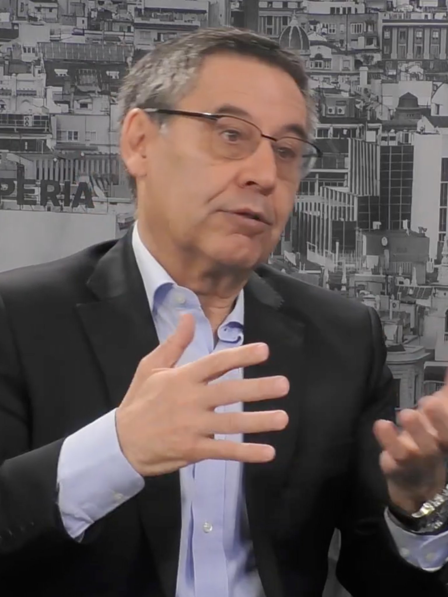 🚨🚨🚨🚨 ❔问：你如何看待梅西的离队申请传真？ 巴托梅乌：当他说想离开时