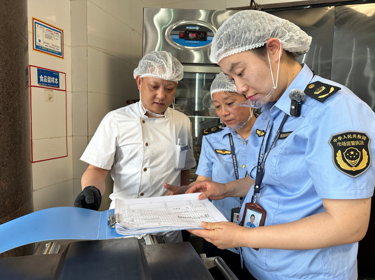 激活社会监督“神经末梢”、实现后厨全程可视可溯，许昌市场监管构建网络餐饮安全新格局