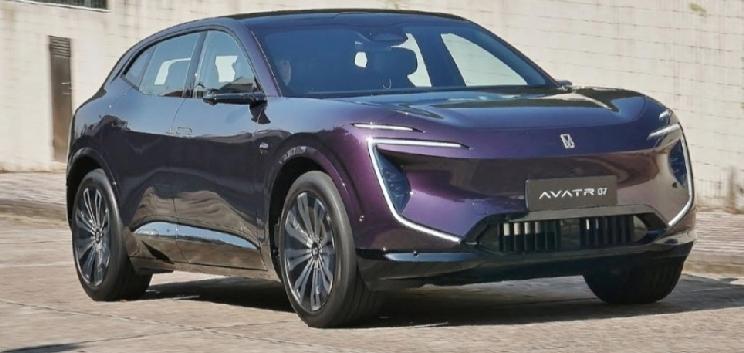 豪华电动车品牌AVATR阿维塔去年进军香港，继旗舰AVATR 11后，代理大昌行